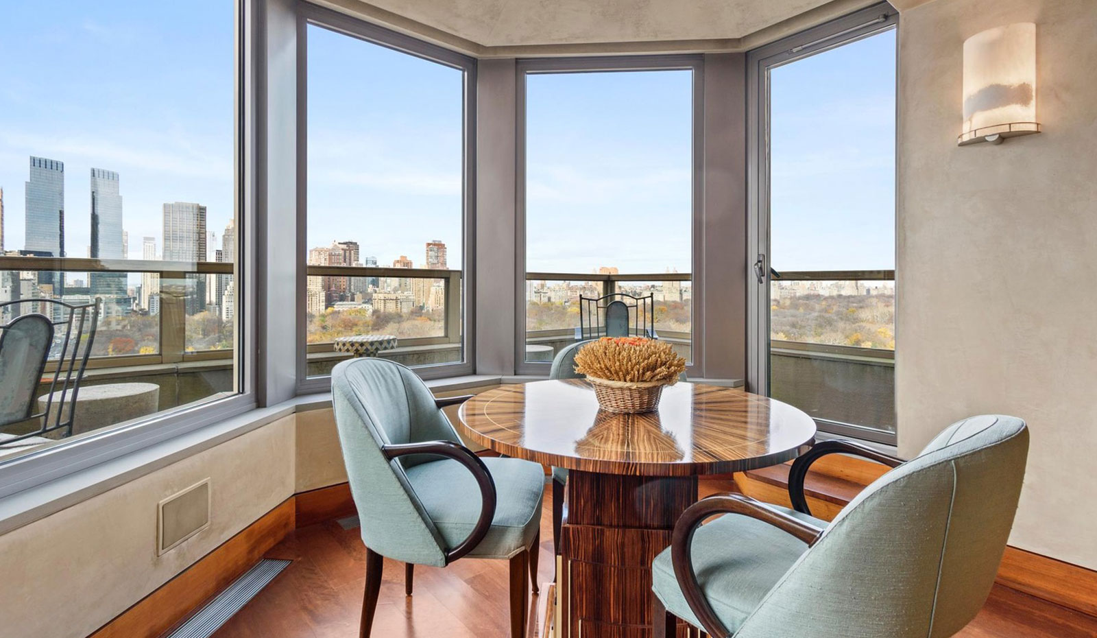 apartment 26